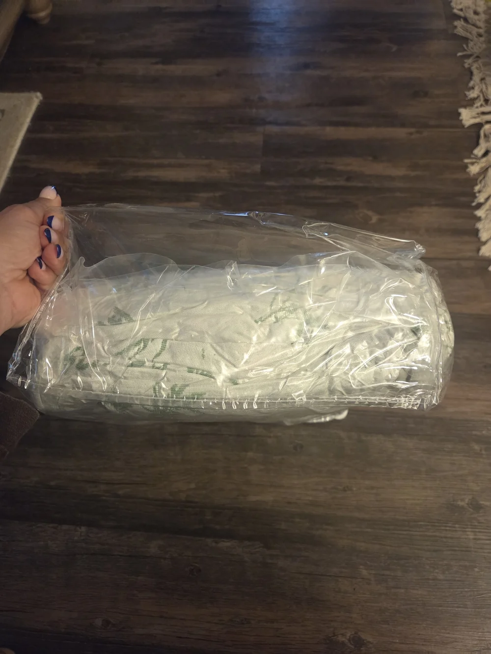 Ultra Soft QUEEN Mattress Topper